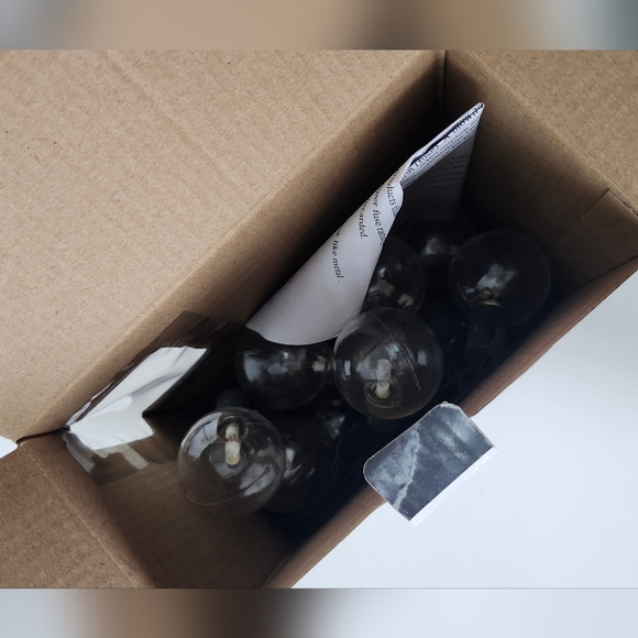 Indoor/Outdoor String Lights - Picture 3 of 3